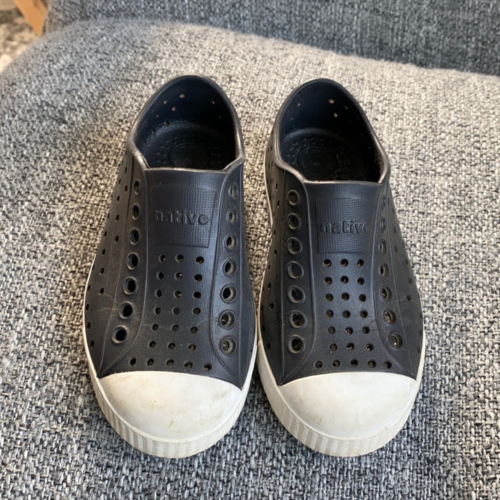 Youth native shoes